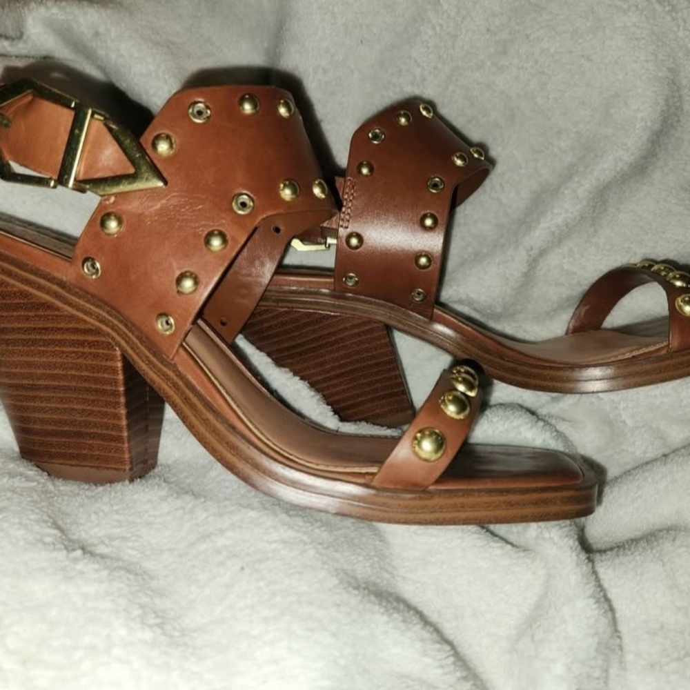 7.5 Vince Camuto Brown Leather Sandal Heels, Gold Buckle,OpenToe,Straps,Designer - Picture 7 of 9